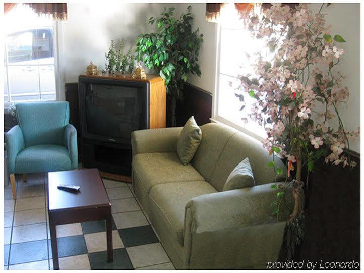 Scottish Inn And Suites Perry Room photo